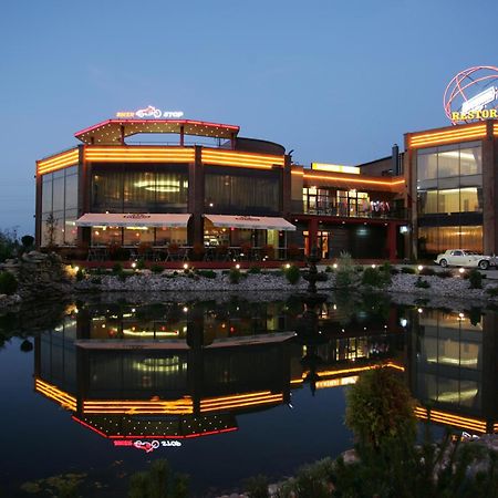 Hotel Via Baltica à Sargėnai Extérieur photo