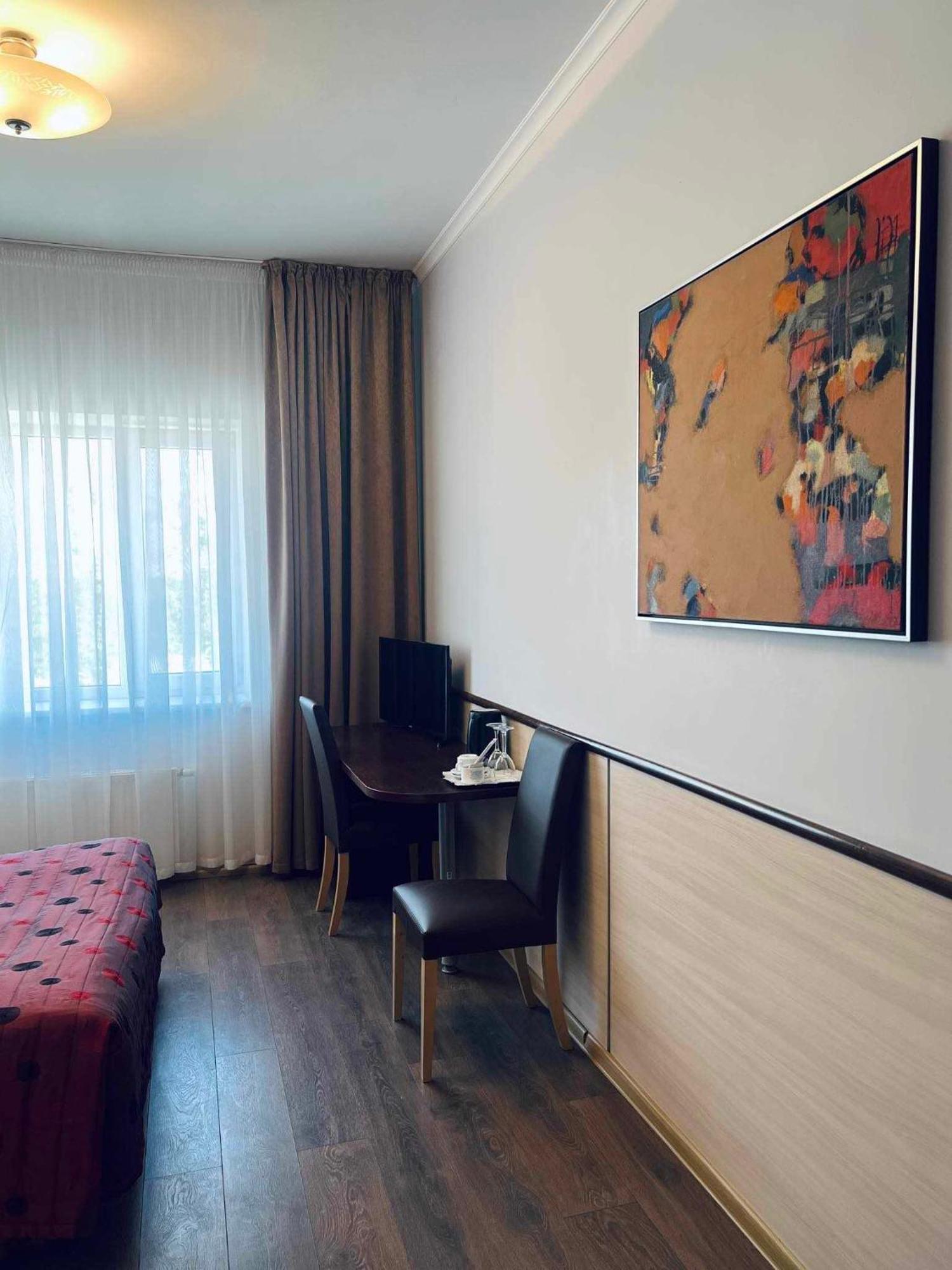 Hotel Via Baltica à Sargėnai Extérieur photo